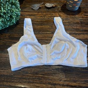 Intima White Front Closure Bra Bralette 36